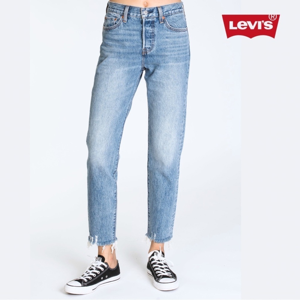 Levi’s Premium Wedgie Icon Button-Fly Jeans *customized*